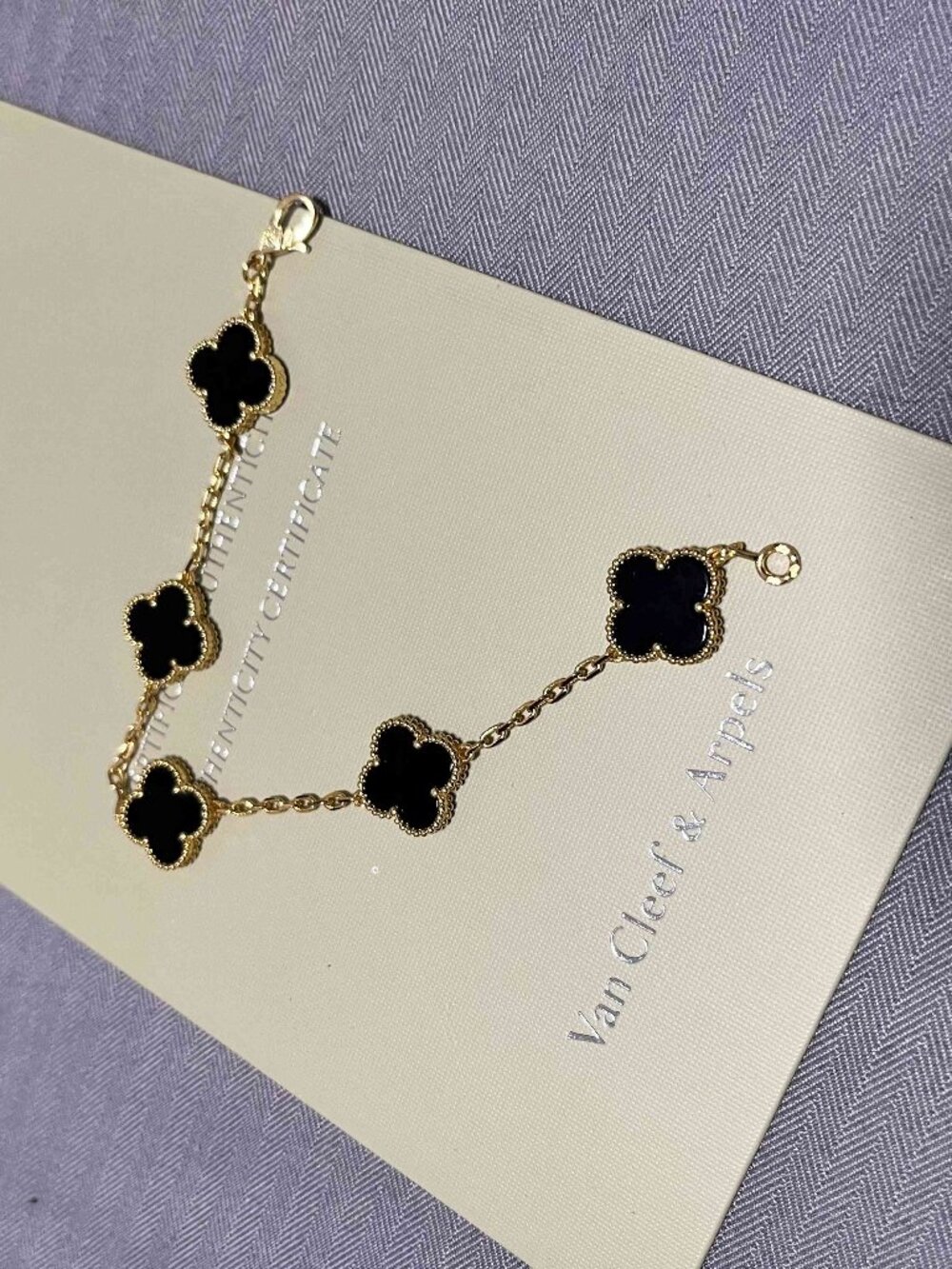 Van Cleef & Arpels Vintage Alhambra 5 motifs bracelet in black onyx